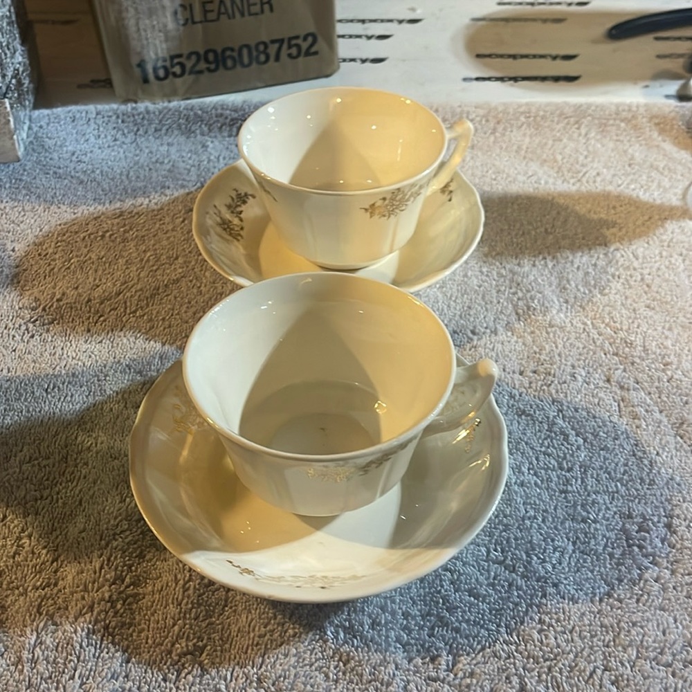 Vintage Knowles Taylor KT & K Ivory China Pair of 2 Tea Cups